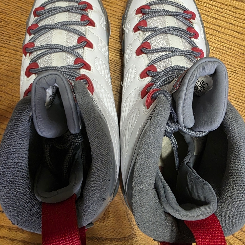 Jordan 9 Fire Red, Size 10.5, Like New! - Picture 4 of 6